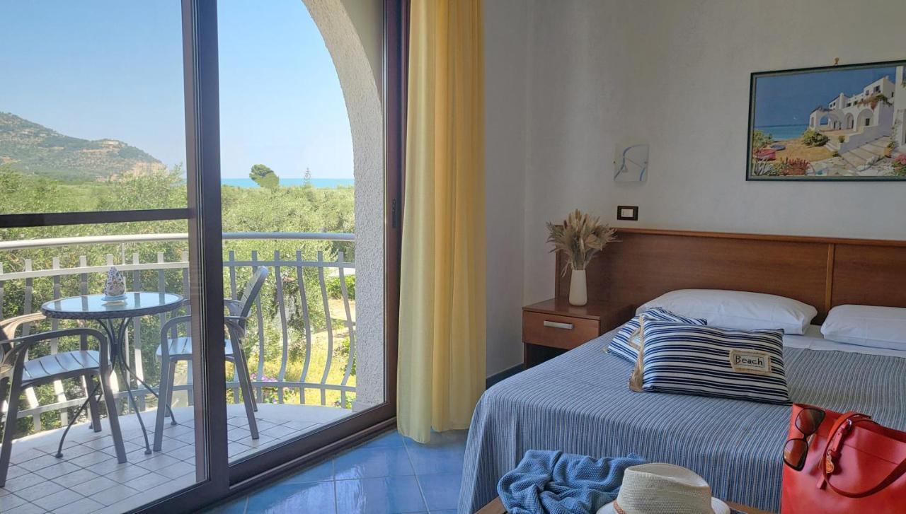 Hotel Residence Torre Del Porto Mattinata Luaran gambar